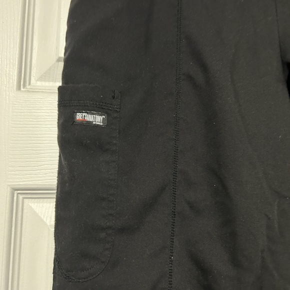 Grey’s Anatomy by Barco pants - Picture 2 of 2